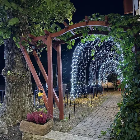 Faliyyas Village Hotel